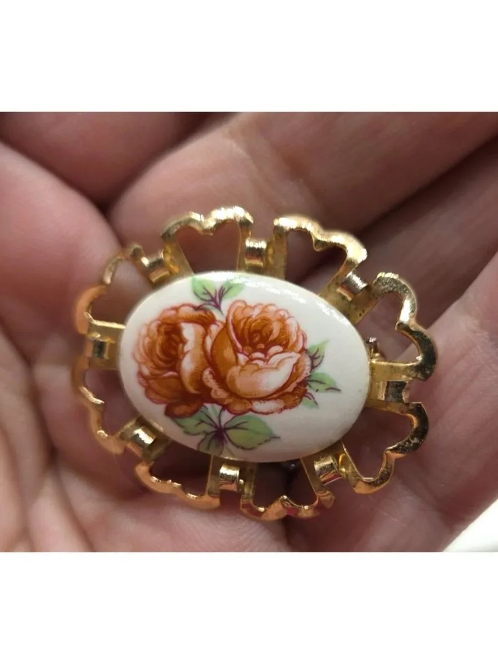 Vintage Gold Tone Floral Porcelain Brooch With Rose Design Oval Frame